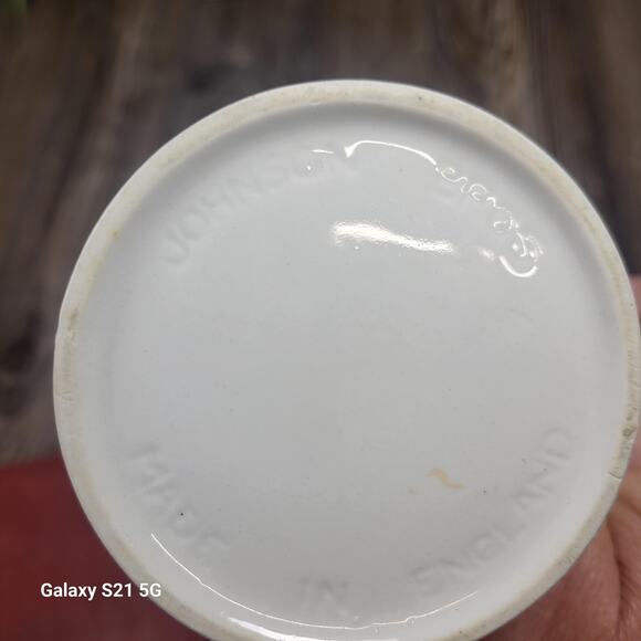 Vintage Engadine Johnson Bros Creamer Pitcher England Blue Folk Art - Picture 5 of 5